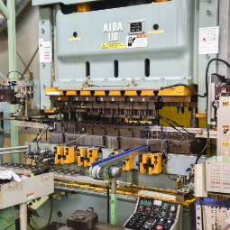 プレス機AIDA110