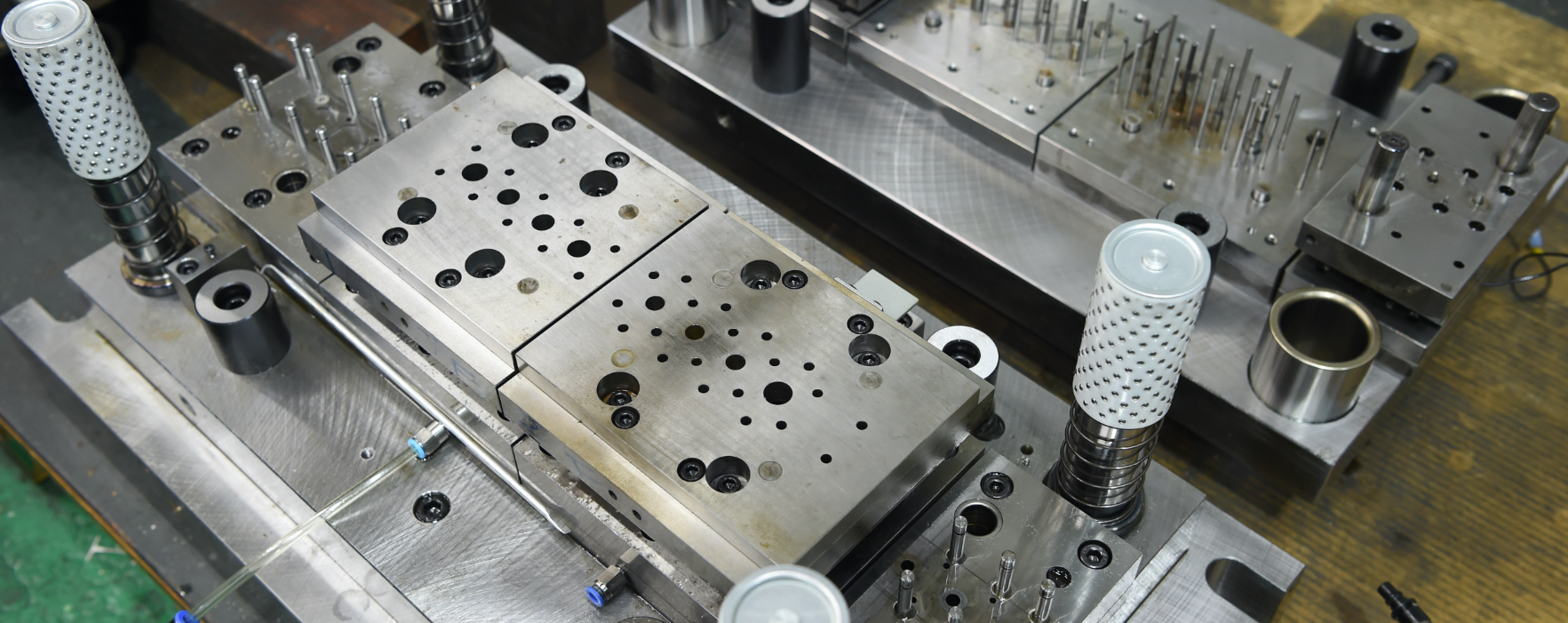 成功への鍵“金型の設計製作”